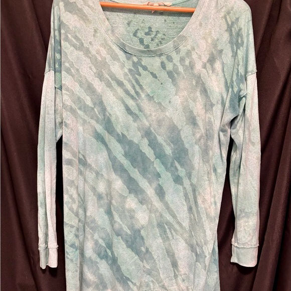 Soft Surroundings Aqua Tie-Dye Long Sleeve Top lightweight sweatshirt - Picture 1 of 5